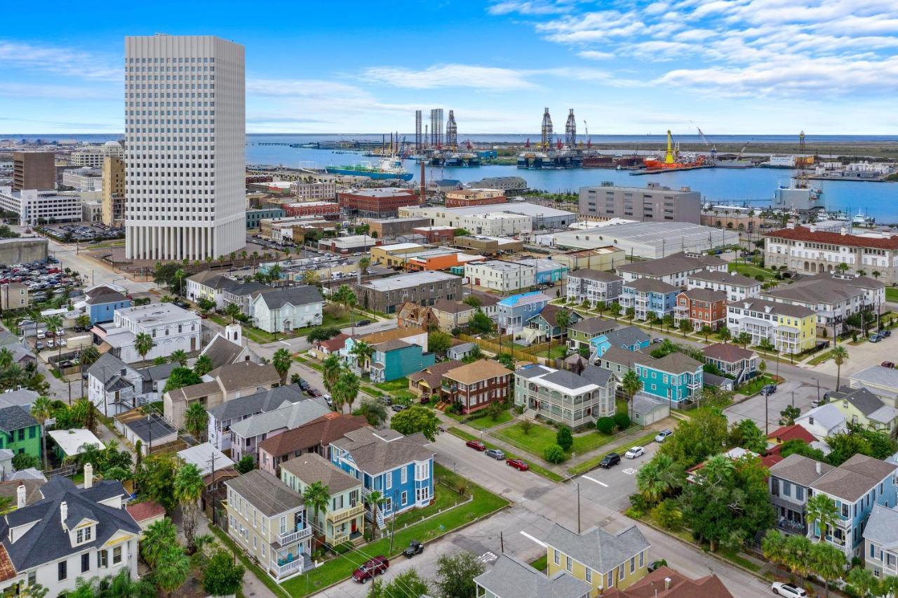 Domum De Vence Hotel Galveston Exterior photo